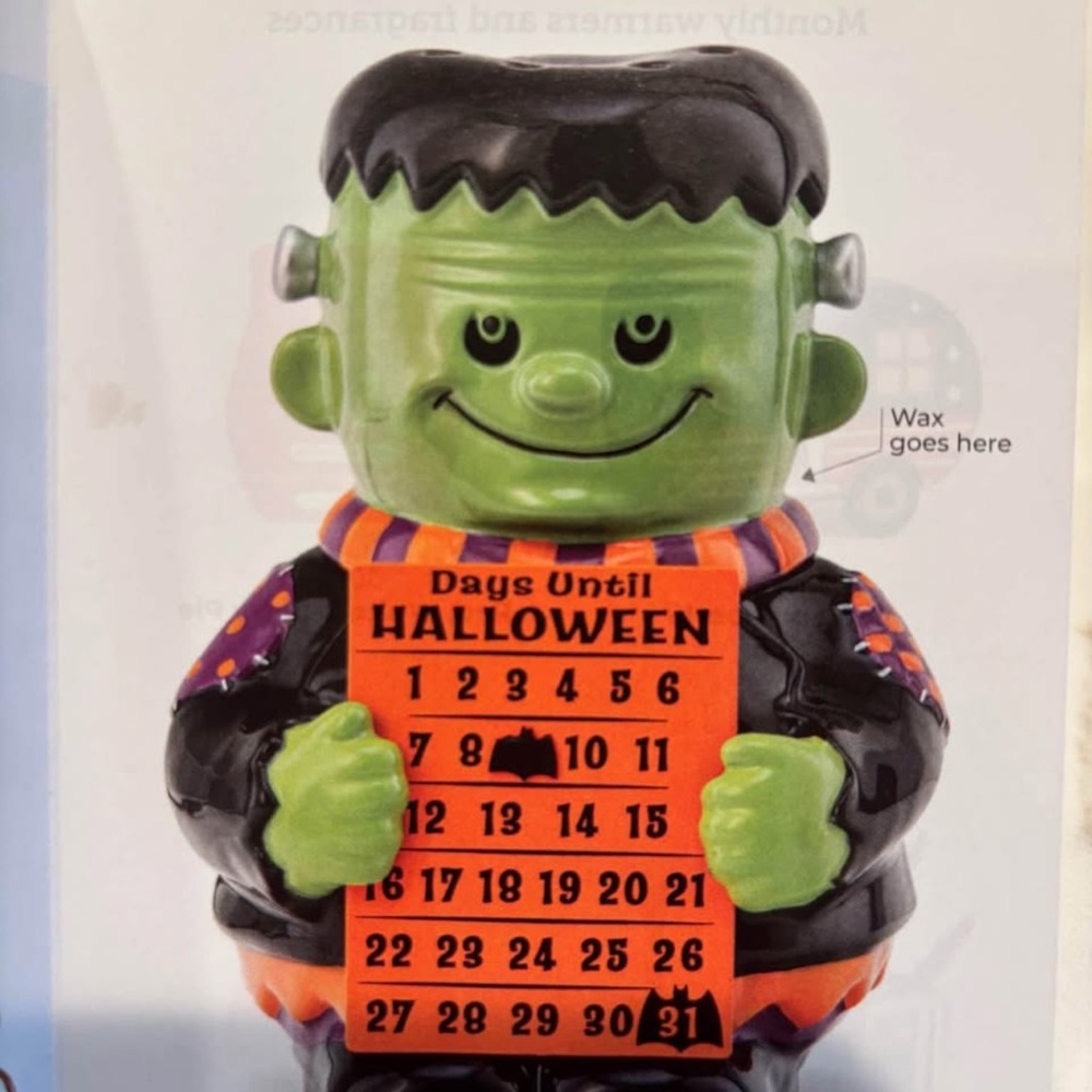 Scentsy Countdown to Halloween Warmer - Multicolor